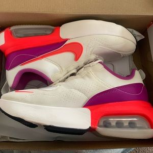 Nike Women’s React Infinity Sneakers